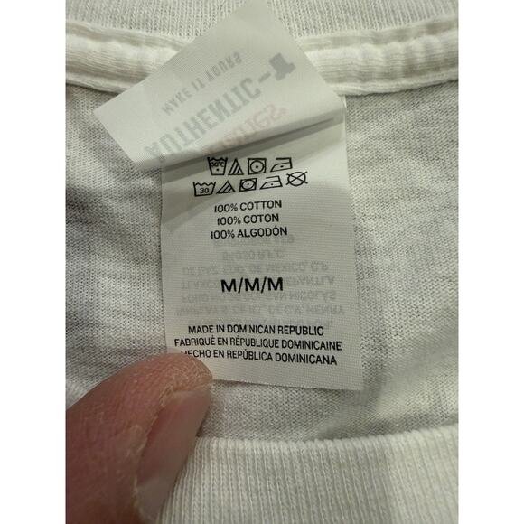 Tetris 40th Anniversary American Red Cross White Short Sleeve T-Shirt M NWOT NEW - Picture 7 of 9